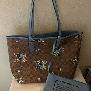 Coach reversible tote-